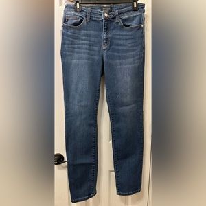 Judy Blue Non Distressed Straight leg size 11/30